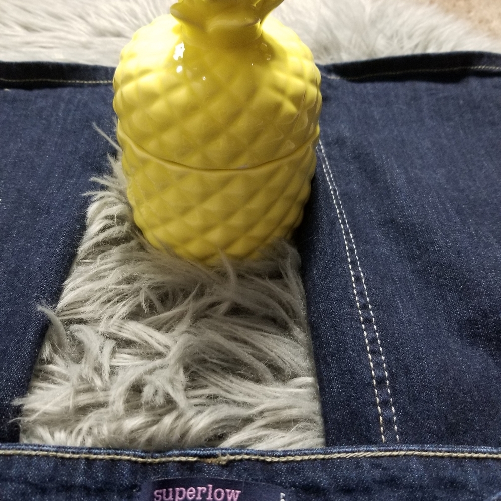 Levi's women Jean's,  size 1M. - Picture 7 of 7